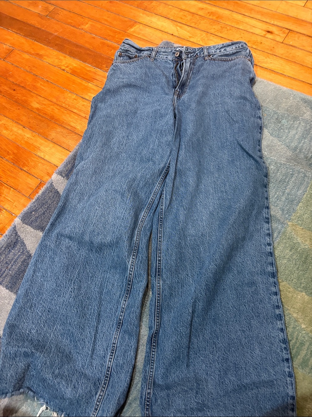 Abercombie Curve LoveClassic High-Rise Wide-Leg Blue Jeans - Women